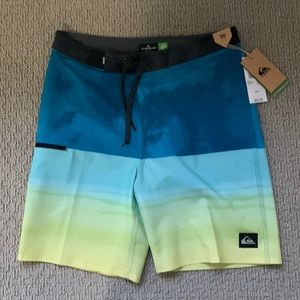 Young men’s Quick Silver Bathing suit . New with tags.